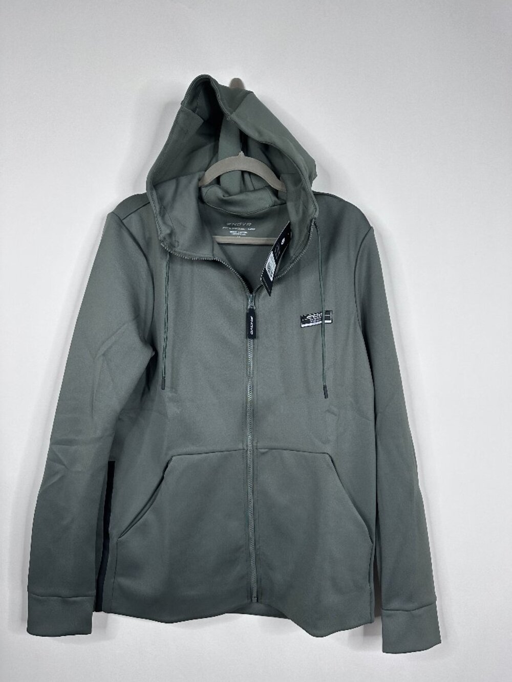 NWT Endeavor Athletic Mens The Dynamic Warmup Hoodie Olive M Cooling Performance - Picture 3 of 9